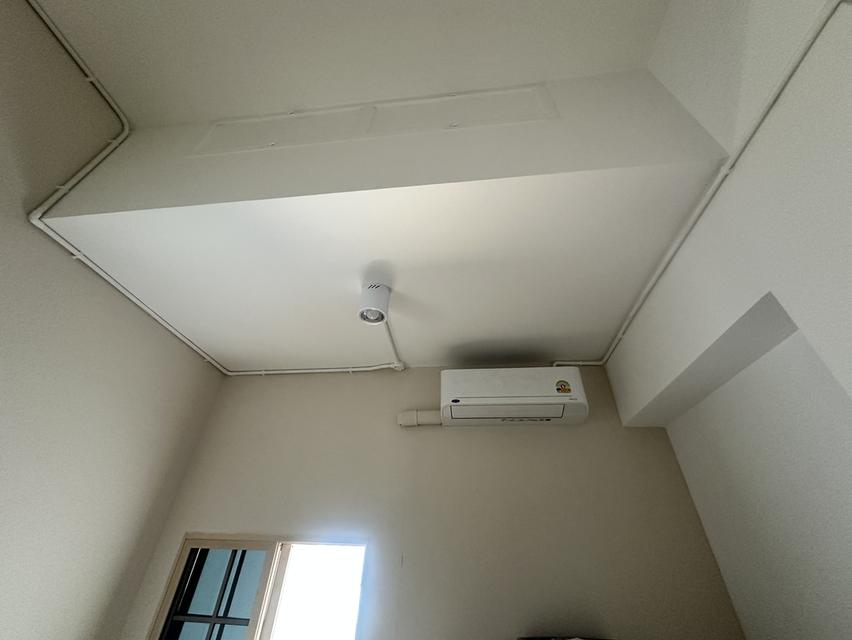 อาคารพาณิชย์ Vizio Romklao-Suvanabhumi 18