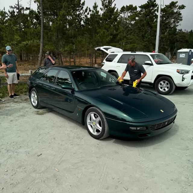 Ferrari 456 สีเขียว