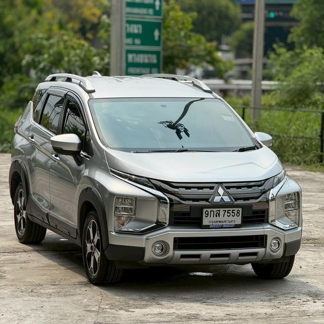 MITSUBISHI XPANDER CROSS 1.5 เกียร์ออโต้ สีเทา ปี 2020  ทะเบียน  9กส7558 กทม  ราคา.  499,000 ผ่อน 9,xxx 72 งวด ไมล์  6x,xxx KM Te