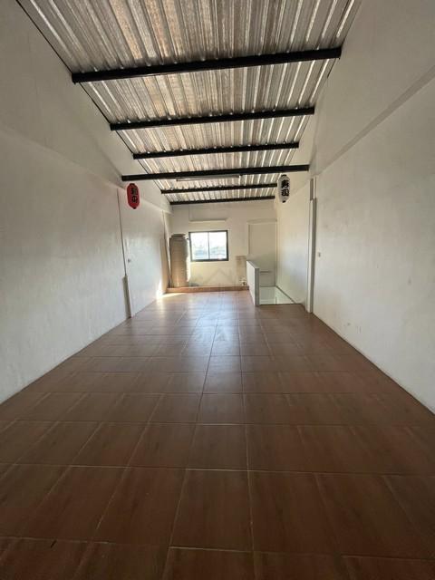 ให้เช่า โฮมออฟฟิศ Home Office  โกดัง 4.5 ชั้น วิภาวดีรังสิต 20 รัชดา19 ใกล้ MRT ลาดพร้าว และ รัชดาภิเษก 13