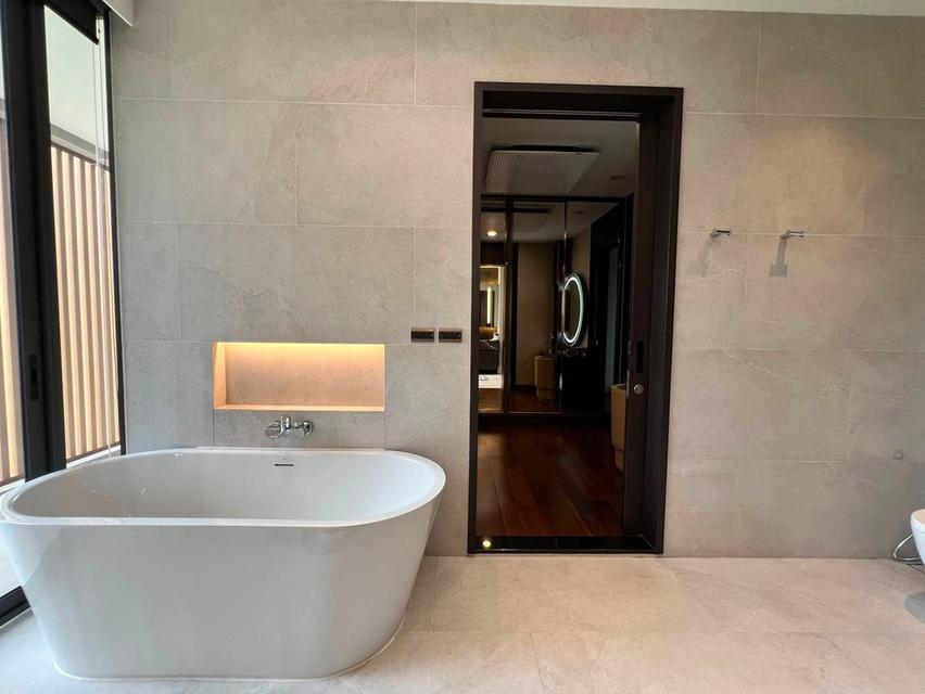 A private pool villa ในสนามกอล์ฟกรีนวัลเล่ย์ บางนา ที่ดิน: เนื้อที่ 420 ตรว. (1 ไร่ 20 วา)อายุบ้าน: เพียง 2 ปี สภาพยังใหม่มาก 7