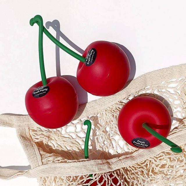 น้ำหอมปรับอากาศรูปเชอรี่น่ารักๆ