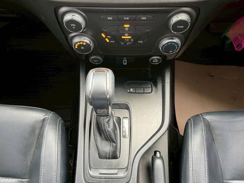 #Ford RANGER 2.2 DOUBLE CAB XLT Open Cab Hi-Rider AUTO รูปที่ 6