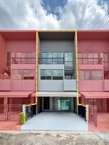 บ้านกลางเมือง ดิ เอร่า ปิ่นเกล้าจรัญฯ ทาวน์โฮม 3 ชั้น บ้านใหม่ ไม่เคยเข้าอยู่ ติดถนนเลียบทางด่วน รีโนเวทปรับปรุงใหม่ 2