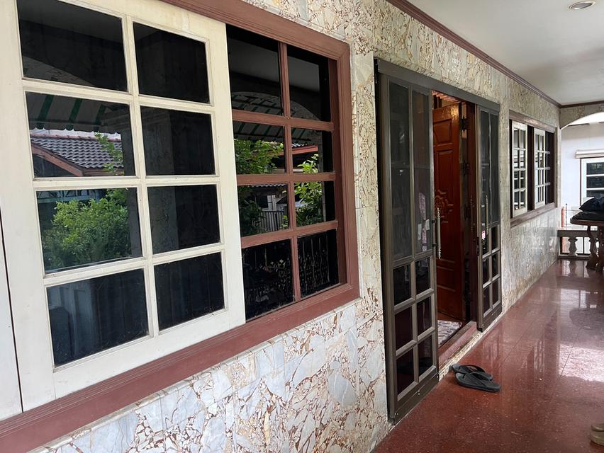 บ้านเดี่ยว  มบ.ซื่อตรงรัตนาธิเบศน์  11
