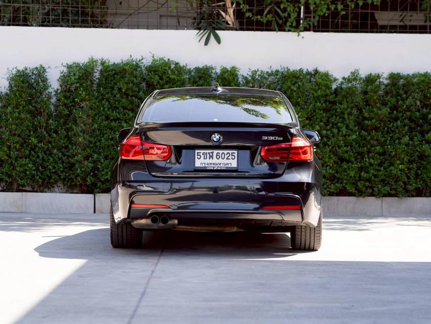 BMW 330e Sport ปีจด 2018 เจ้าของเดียว รถสวยไม่มีอุบัติเหตุ ยางปี 2025