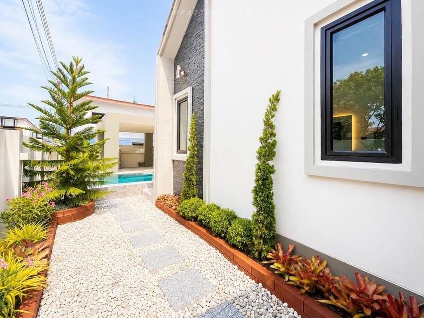 For Sale — New Private Pool Villa Project at Soi Nong Mai Kaen 18, PattayaNew private pool villa project for sale at Soi Nong Mai Kaen 18. 3 bedrooms 14
