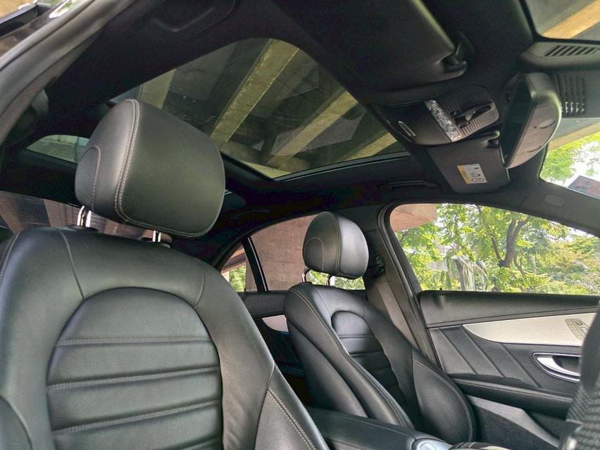 รหัสรถ WMT233 BENZ C250 AMG ปี 2015  10