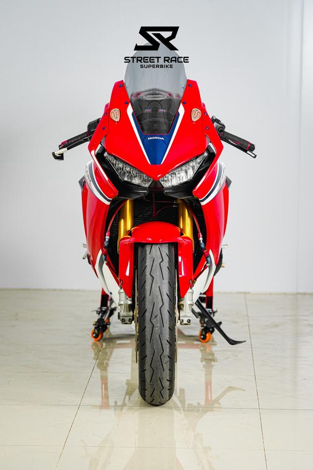 2018 Honda cbr1000rr sp -fully loaded with premium mods! 9