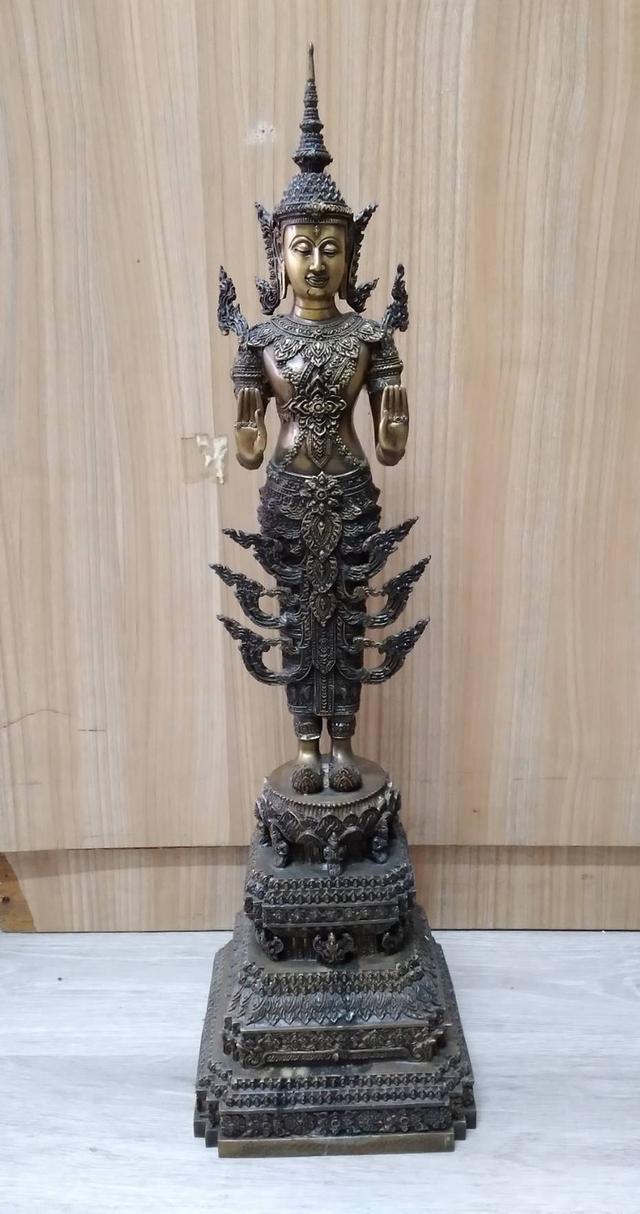 พระบูชาปางห้ามสมุทรออกวัดอรุณฯ