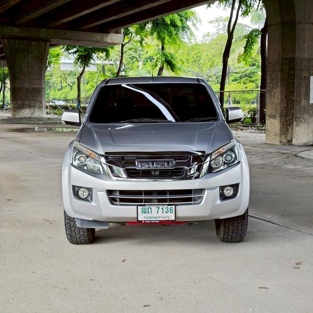 Isuzu D-Max Space Cab 2.5 Ddi Z Hi-Lander MT ปี 2012 รถสวย ไมล์น้อย
