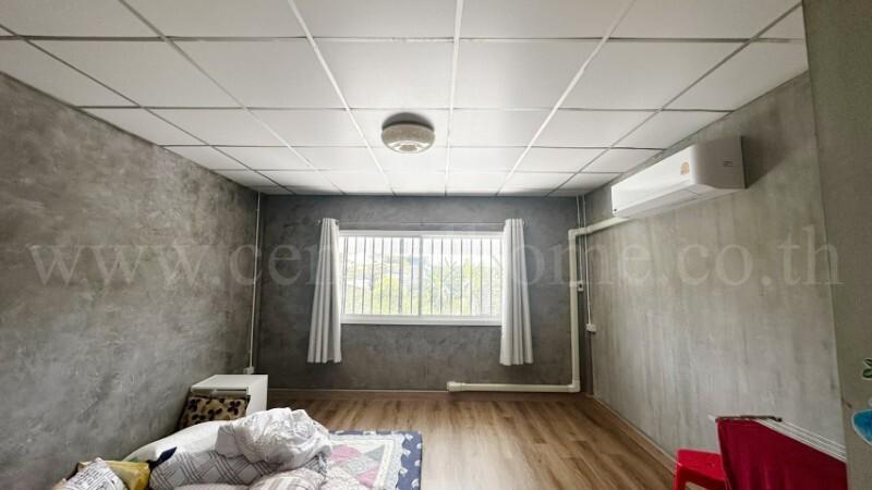 ทาวน์เฮ้าส์ รัตนชัย วิลล่า โครงการ 3 - ลำลูกกา รีโนเวท สไตส์ Loft พร้อมอยู่ 10