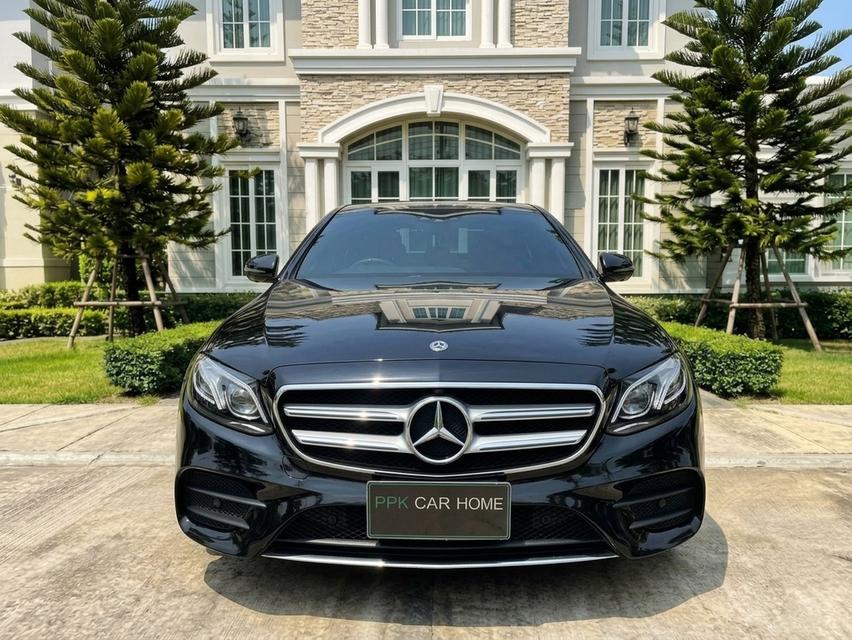 ปี2019 Mercedes-Benz E350e AMG Dynamic panoramic glass รูปย่อยที่ 2