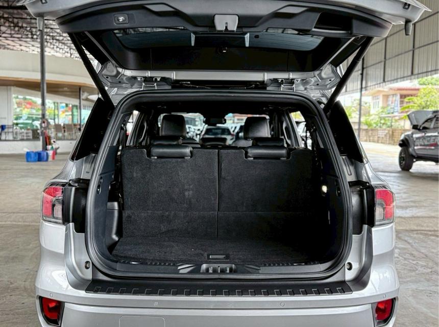 2023 FORD EVEREST 2.0 Bi-Turbo Titanium+ 6