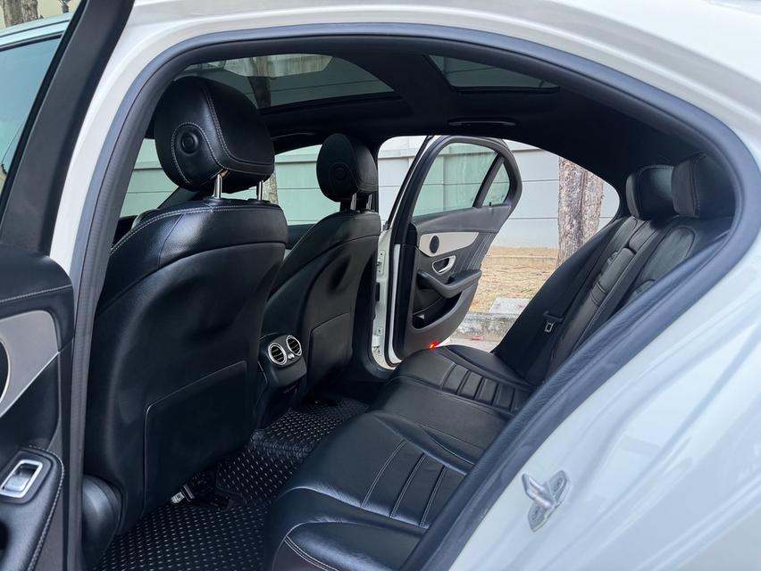 รหัสรถ AVA536 🌟 Benz C300 AMG Dynamic W205 ปี 2015 ดีเซล 13