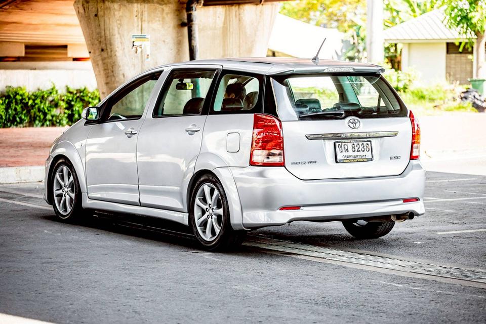 Toyota Wish 2.0Q ปี 2007 สีบรอนซ์เงิน สภาพนางฟ้า เกียร์ออโต้ 6