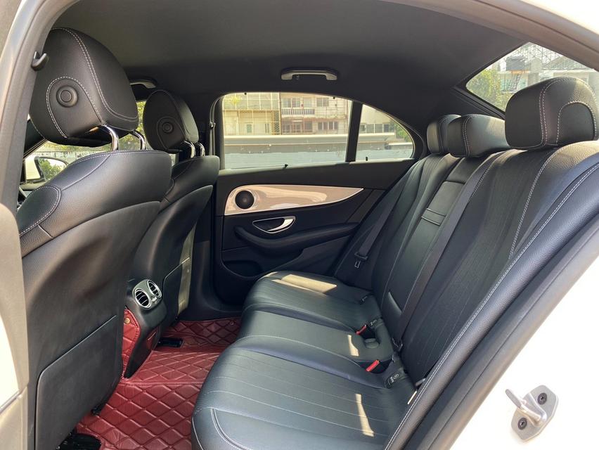 Mercedes Benz E220d AMG SPORT (facelift) รูปที่ 17