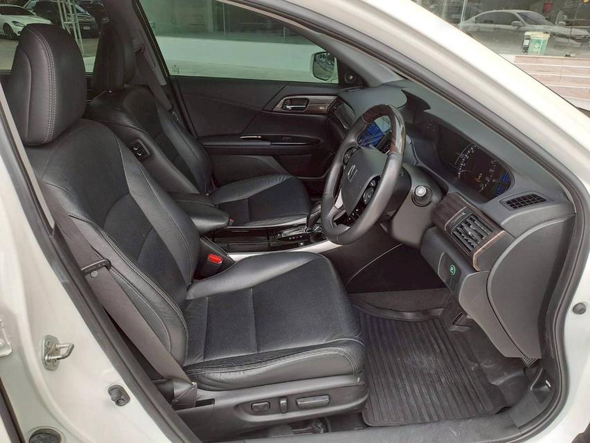 HONDA ACCORD 2.0 HYBRID ปี2016 17