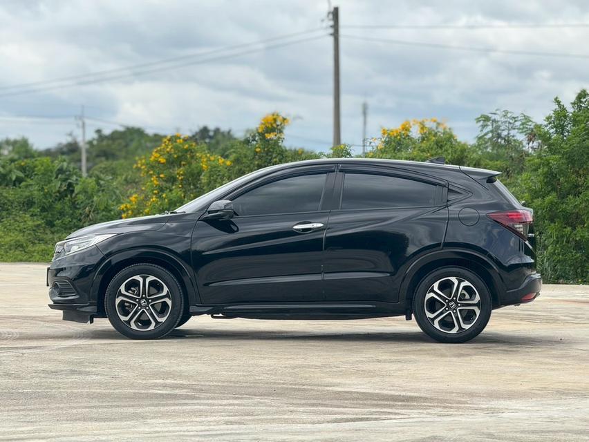HONDA HRV 1.8 EL ปี 18สีดำ   ออโต้  สวยหรูสปอร์ตน่าขับมากๆ  8
