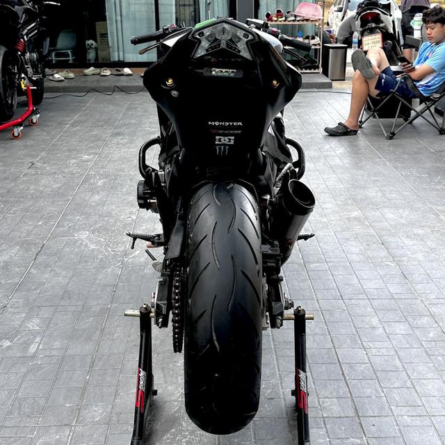Kawasaki z 800 2013,14,15 รูปที่ 6