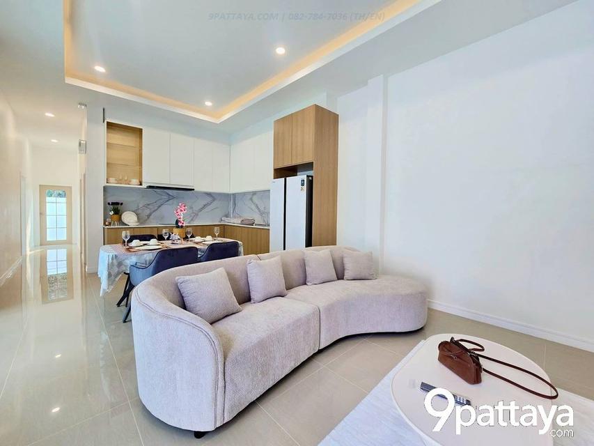 ✨ บ้านเดี่ยวชั้นเดียวพร้อมสระว่ายน้ำส่วนตัว | พัทยา ใกล้มอเตอร์เวย์ ✨บ้านสวยพร้อมอยู่ ฟังก์ชันลงตัว บรรยากาศเป็นส่วนตัว มาพร้อมสระว่ายน้ำระบบเกลือ 4