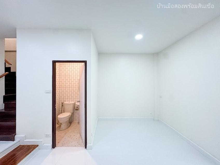 หมู่บ้าน 84 แมนชั่น ประดิษฐ์มนูธรรม 3 9