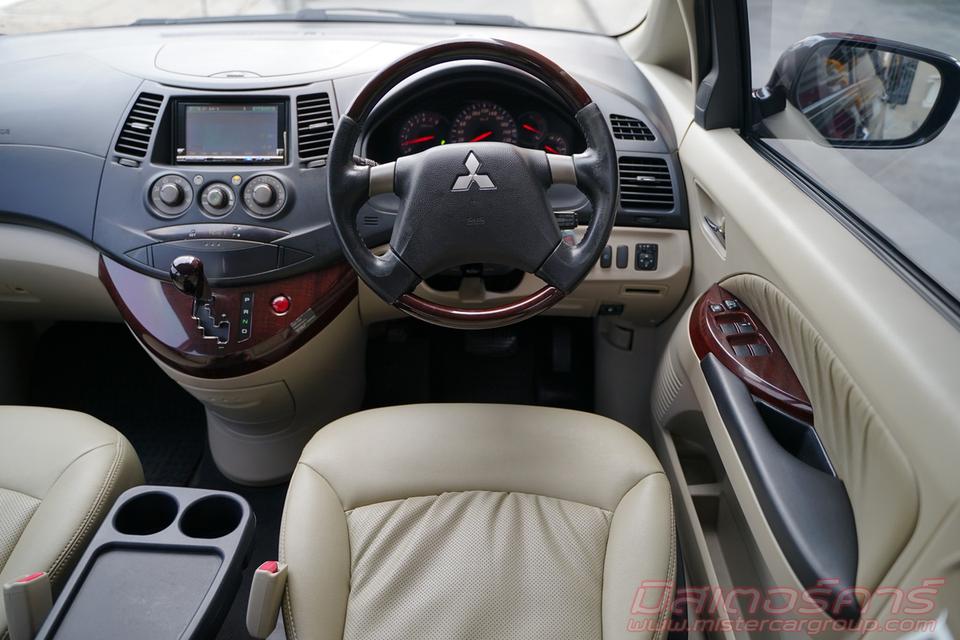 2010 MITSUBISHI SPACE WAGON 2.4 GLS ( 9434 ) 12