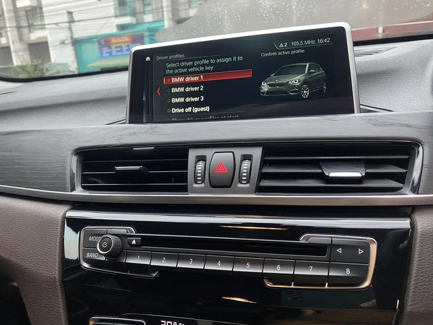 ฺBMW X1 2.0sDrive 18d xLine ปี2018 รถดีเซล มือเดียว รูปที่ 9