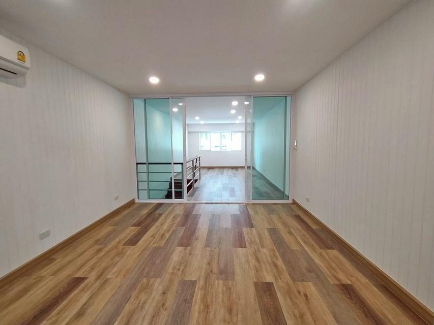 ให้เช่าอาคารพาณิชย์ / Home Office 5 ชั้น ซอยสุขุมวิท 95  เพียง 100 เมตรถึง BTS บางจาก ราคาถูก 19