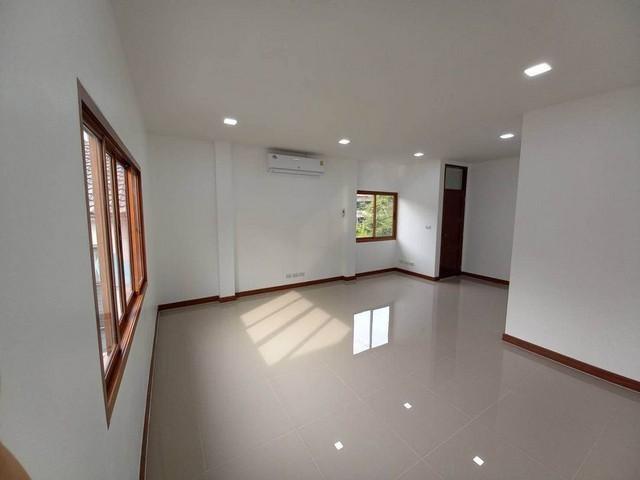 ให้เช่าบ้านเดี่ยว  ซอยพงษ์เพชรนิเวศน์ ถนนประชาชื่น ใกล้จตุจักร ใกล้สถานีสายแดงสถานีจตุจักร  9