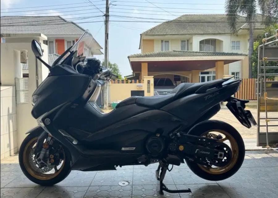 Yamaha Tmax 530DX 2