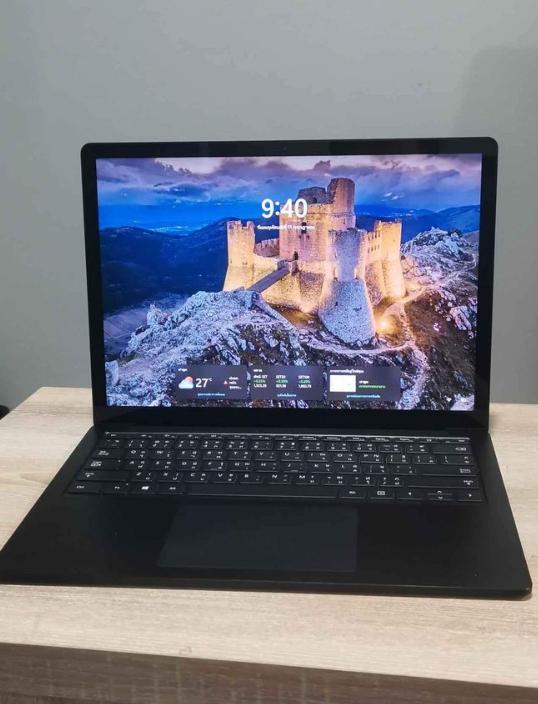 โน๊ตบุ้ค​ Microsoft​ Surface​ Laptop4