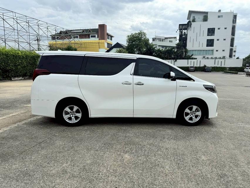 รหัสรถ PEAT8686 🚙🚐TOYOTA ALPHARD​ HYBRID ปี​ 18 2