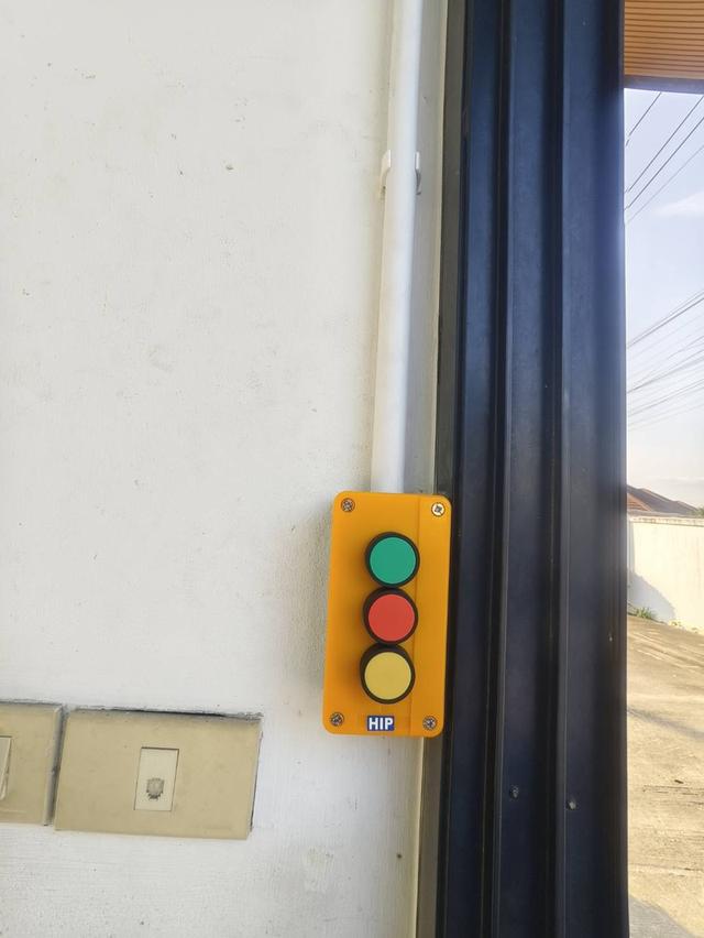 ไม้กั้นเข้าออกหมู่บ้าน ไม้กั้นรถยนต์ โทร.080-6366313 ไม้แขนกั้นรถยนต์ชลบุรี พัทยา รูปที่ 2