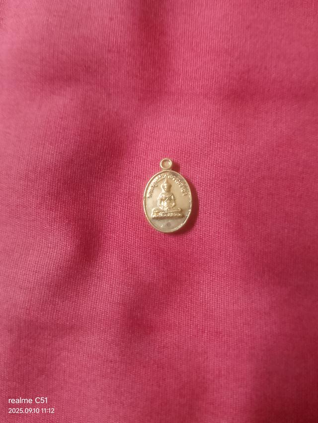 หลวงพ่อทบ วัดพระบาทชนแดน 2