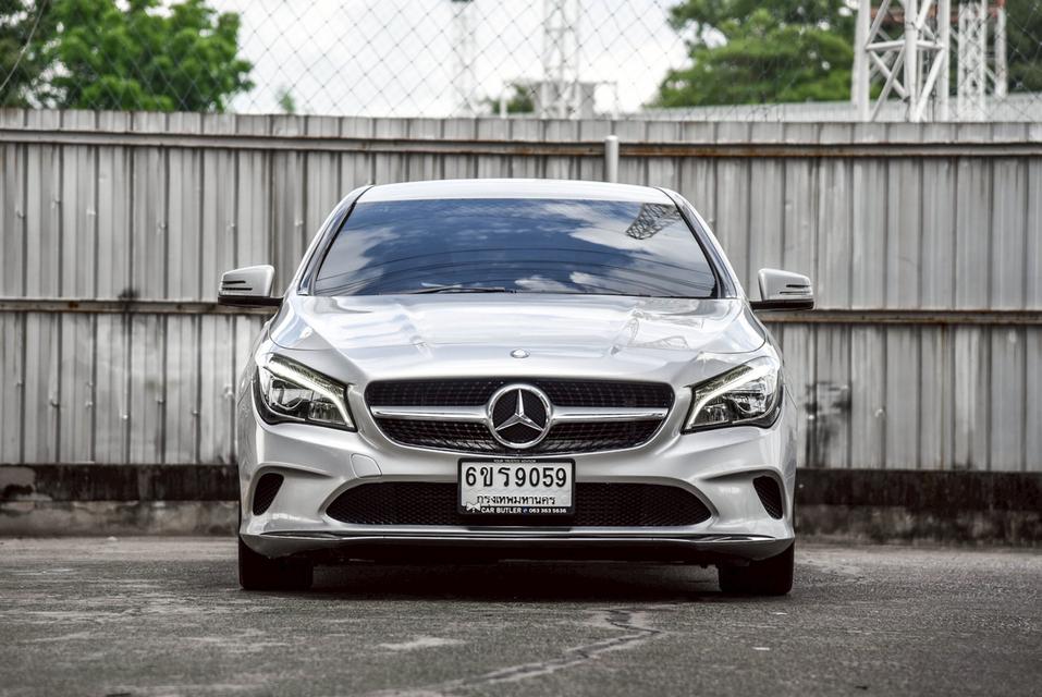 รหัสรถ CBL9059 Mercedes-Benz CLA200 1.6 Urban W117 AT 2017