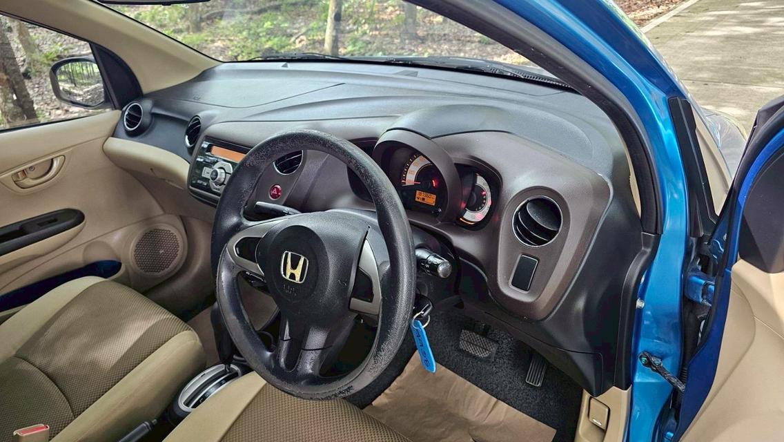 รหัสรถ TB7935 HONDA BRIO 1.2V 2013 13