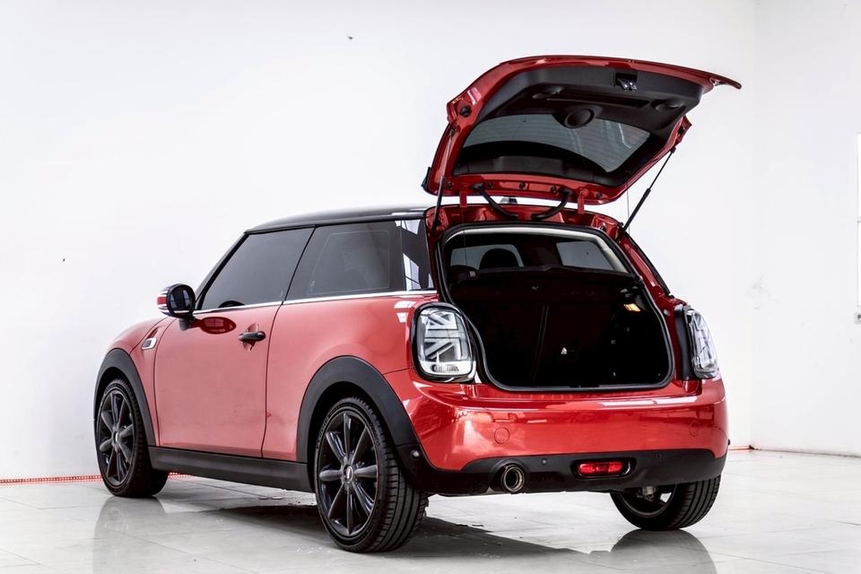 ❤️ ไอคอนนิคความเท่! MINI COOPER 1.5 R56 AT ปี 2016 สวยสะดุดตา ❤️ รูปที่ 5