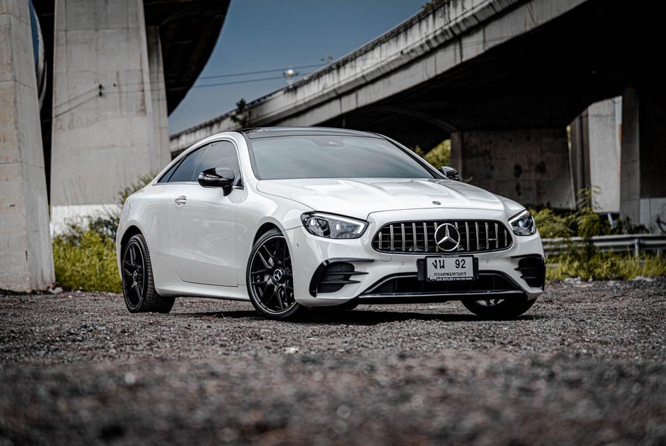 (แจ้งรหัสรถ CBL92) Mercedes-Benz E300 Coupe 2.0 AMG Dynamic W238 AT 2021