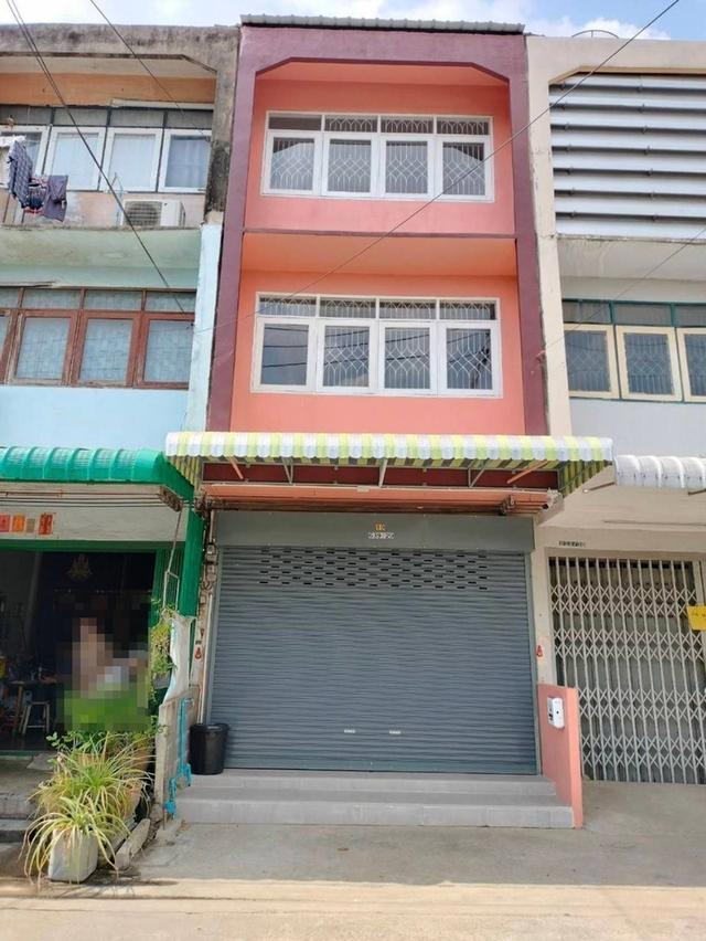 ให้เช่าอาคารพาณิชย์ 3 ชั้น รีโนเวทใหม่  พักอาศัย  สุขุมวิท101/1  วชิรธรรมสาธิต 43 เขตพระโขนง  กรุงเทพฯ 3