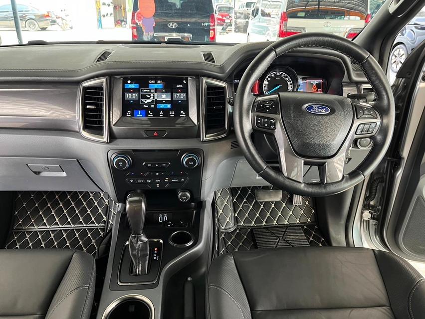 Ford Everest 2.2 Titanium+ (ปี 2018) SUV AT - 2WD 4