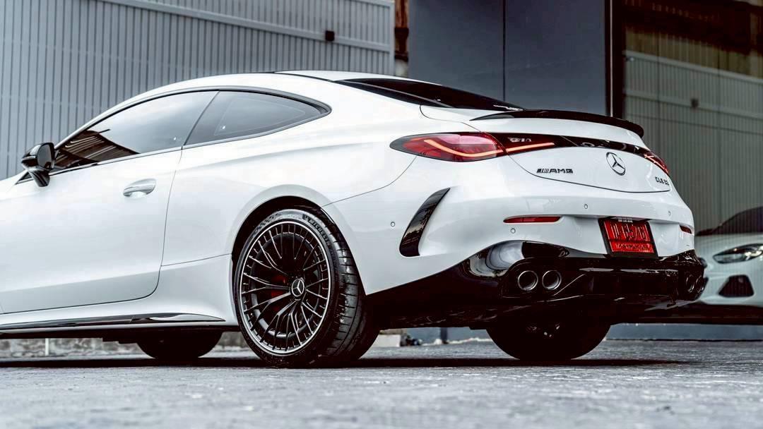 Mercedes Benz CLE53 4MATIC+ Coupe 6