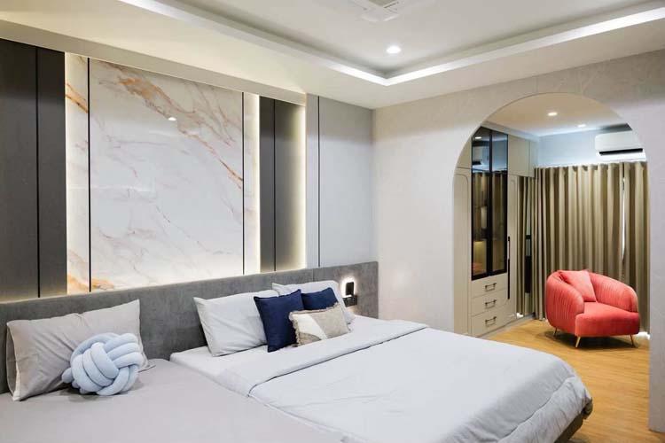 H-143 : บ้านหลังริมใน 71.6 ตร.วา Centro Bangna ถ.วงแหวน-บางนา บางพลี 11