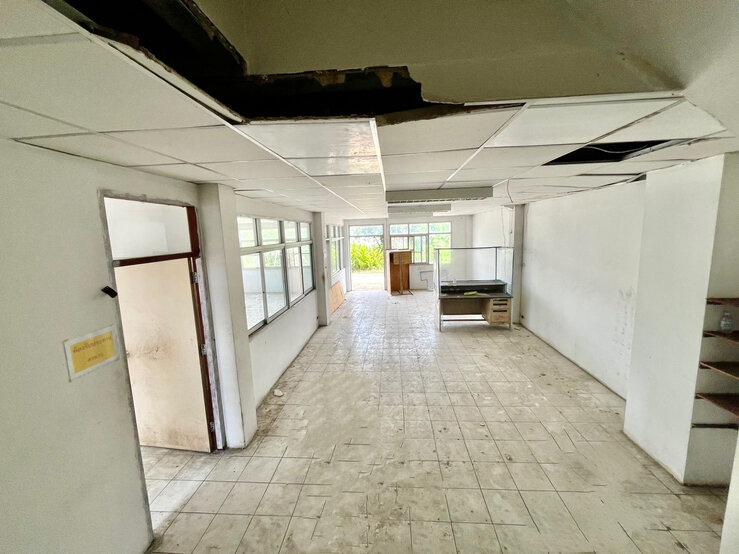 ขายโรงงาน 2 หลัง มี รง.4 เนื้อที่ 2-3-82 ไร่ ซอยสุขาภิบาล 2 ถนนพุทธมณฑลสาย 4 ตำบลอ้อมน้อย อำเภอกระทุ่มแบน จังหวัดสมุทรสาคร 15