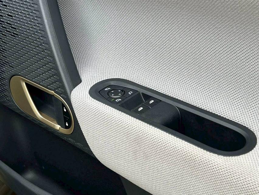 Mini Cooper SE (All Electric) ปี 2024 10