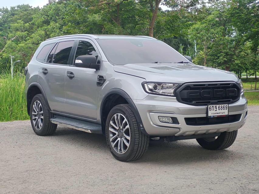 FORD EVEREST 2.0 turbo Titanium Plus Sunroof 2WD A/T 2019
