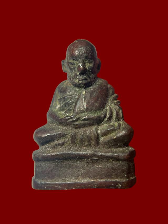 พระหลวงพ่อเงิน พระสมเด็จเก่าพระเครื่องเก่า