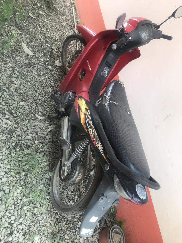 ขายรถเวฟ100 ไม่มีทะเบียน