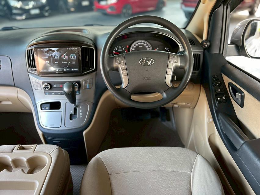 HYUNDAI H1 TOURING ปี 2018 โฉม ปี08-18 รูปที่ 12