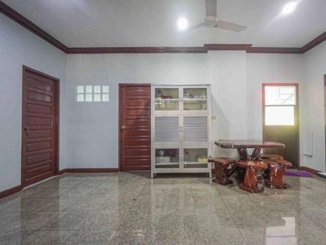 ให้เช่าบ้านเดี่ยว โครงการชิชา ถนนพระราม2 แอร์เฟอร์นิเจอร์ครบ มี4ห้องนอน3ห้องน้ำ1ห้องแม่บ้าน ราคาเช่าเดือนละ28,000บาท 5